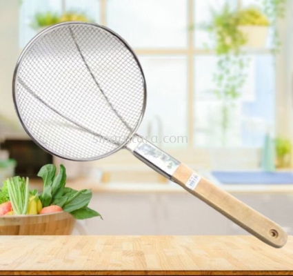 AZH6566-20 20CM S/STEEL STRAINER W/WOODEN HANDLE