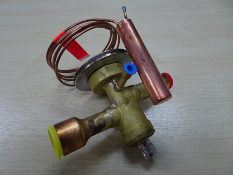 EMERSON FLOW CONTROLS TX7 SERIES THERMO EXPANSION VALVES