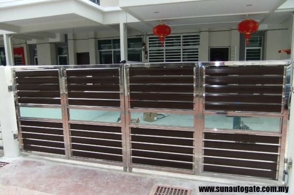Modern Stainless Steel Gate Sample In Simpang Ampat