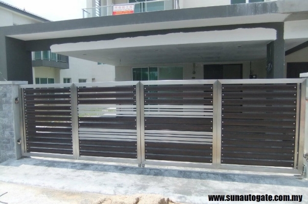 Modern Stainless Steel Gate Sample In Simpang Ampat