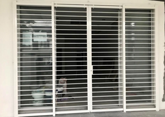 Sliding Grill Door Design Sample In Kepong