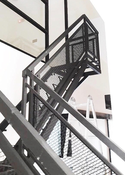 Mesh Style Staircase Railing & Custom Made Staircase Design Kepong