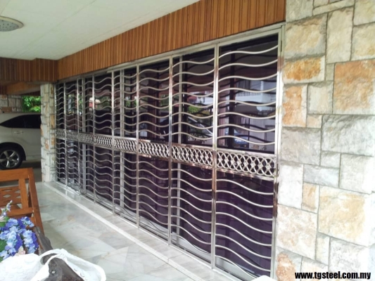 Sliding Stainless Steel Grill In Cheras Baru, Kuala Lumpur