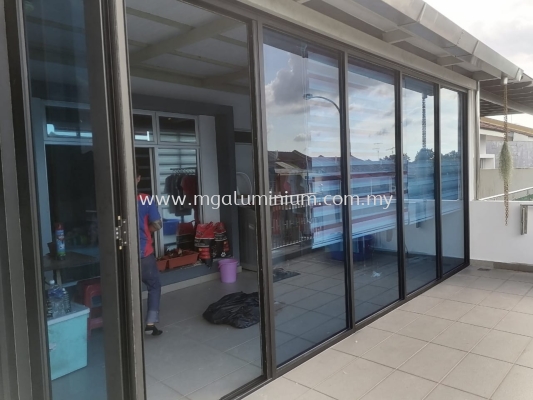 Aluminium Bifold Door 2022