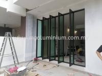 Aluminium Casement Window