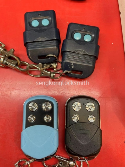 330 auto gate remote control