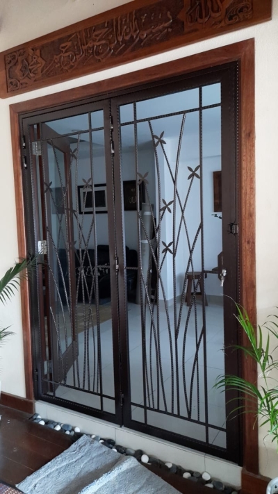 Contoh Reka Bentuk Grill Pintu Besi Tempa (Wrought Iron) Di Klang Selangor