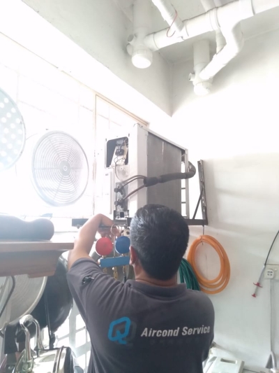 Damansara Area Aircond Cleaning Service , Checking Gas, Top Up Gas And Refill Gas