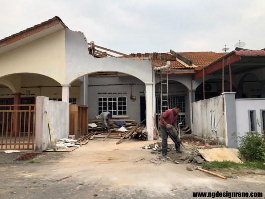 Contoh Bina & Sambungan Depan Rumah Teres Di Klang