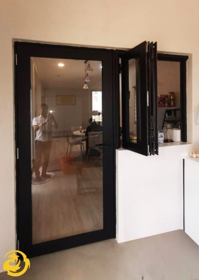 swing door