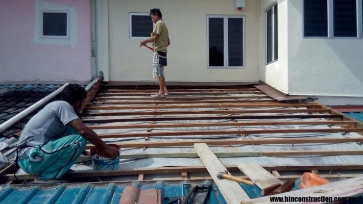 Kerja Ganti Atap Bumbung Di Lembah Klang 