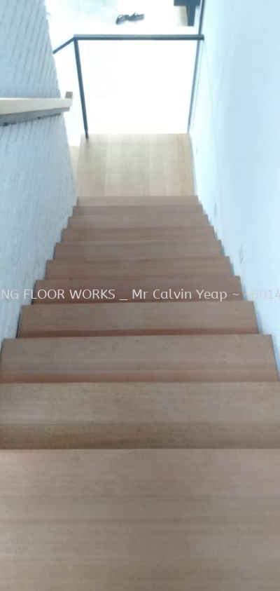 White Oak Flooring _Staircase