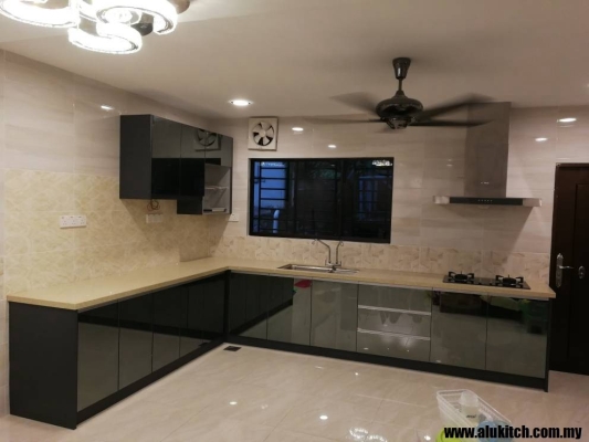 Contoh Kabinet Dapur Maje Top Batu Kuarza Di Negeri Sembilan