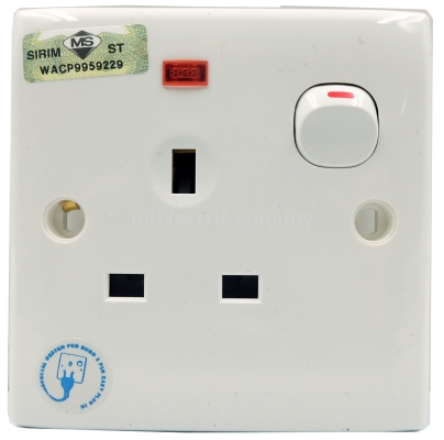 Pro-smart 13A SINGLE SWITCH SOCKET C/W NEON