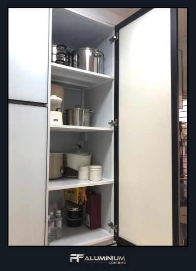 Kitchen Cabinet 