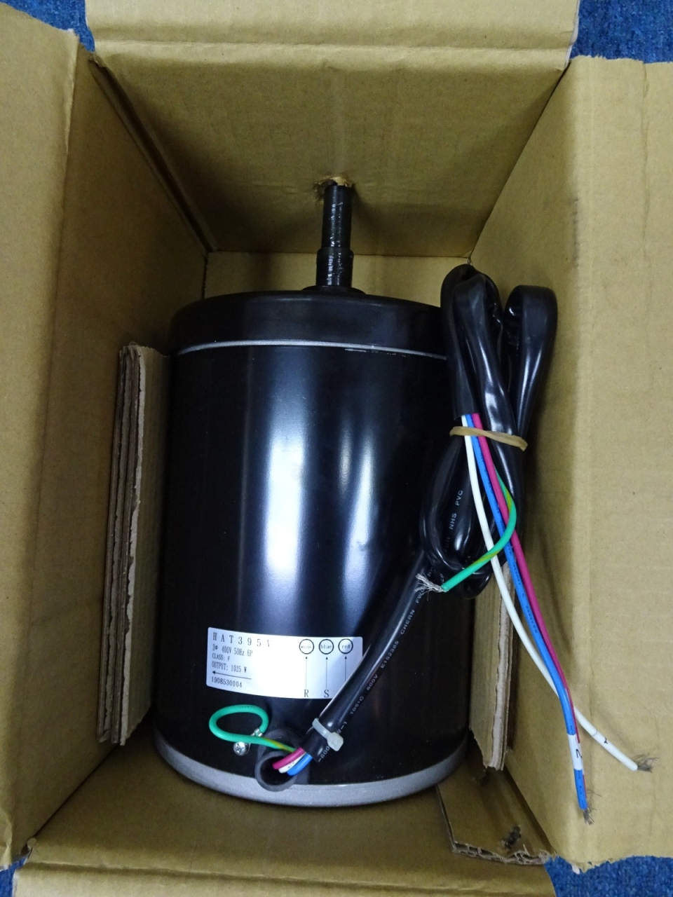 HAT395 6P 1025W 400V 50HZCONDENSING FAN MOTOR -(38LZA150/200) HD56-137-0450-25 (CARRIER A/C)