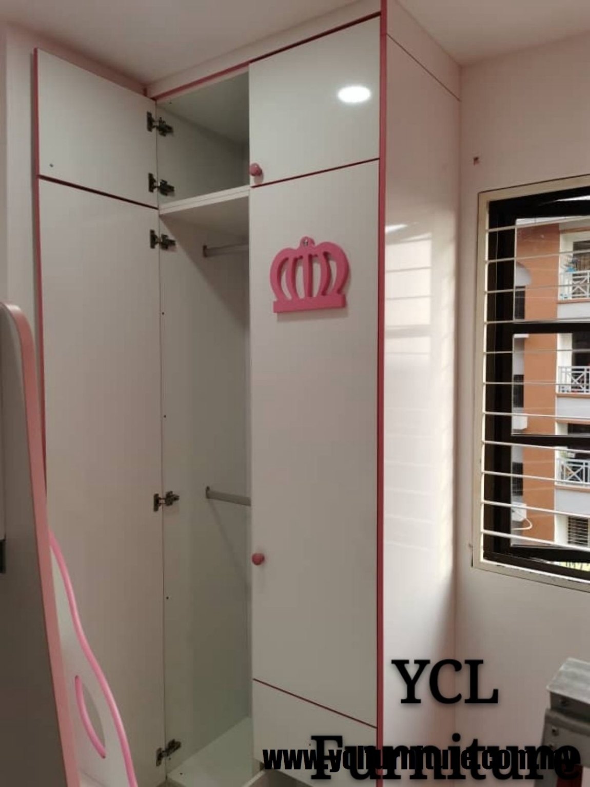 Selangor & Klang Valley Custom Wardrobe Sample Custom Wardrobe - Selangor / Kuala Lumpur / Ampang / Puchong / Rawang Wardrobe Malaysia Reference Renovation Design 