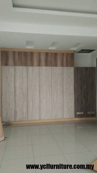 Kuala Lumpur Custom Wardrobe Design Compare