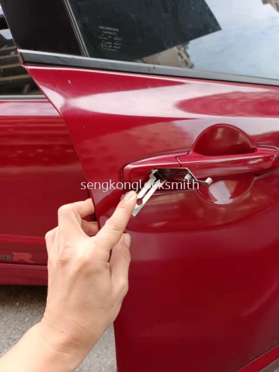 car lock unlock service