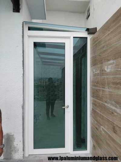 Contoh Pintu Buaian Aluminium Selangor & Negeri Sembilan