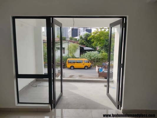 Selangor & Negeri Sembilan Aluminium Swing Door Sample