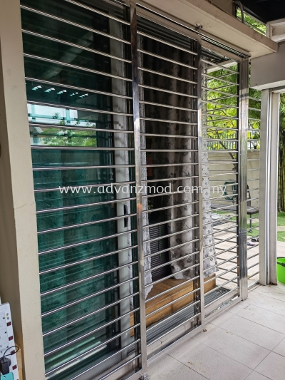 Stainless Steel Sliding Grille Door 