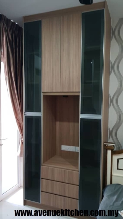 Built In Dressing Table Design Sample In Subang Mas