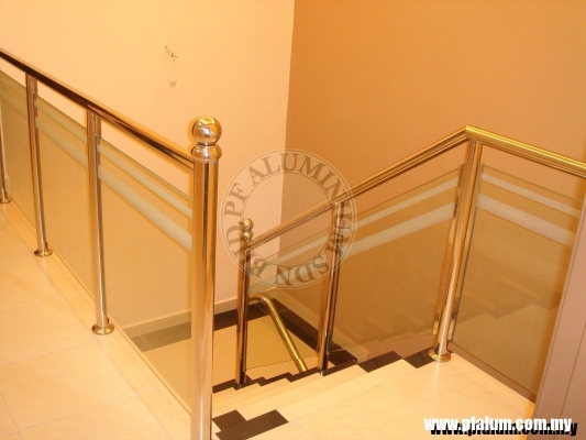 Samples of Tempered Glass Staircase Railing in Negeri Sembilan