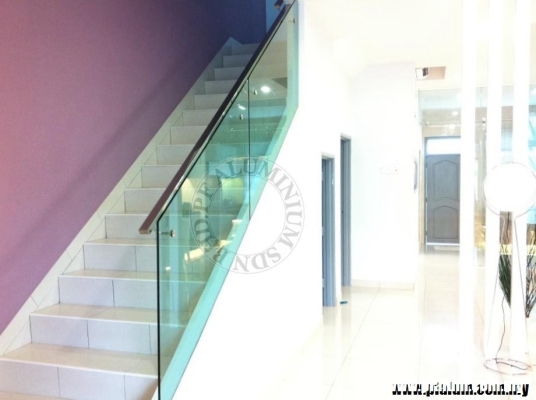 Samples of Tempered Glass Staircase Railing in Negeri Sembilan