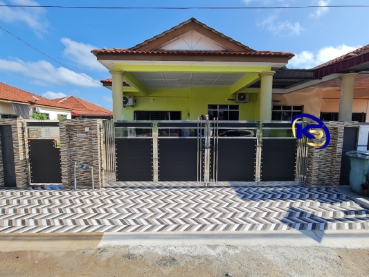 Folding Gate & Side Gate Lorong Kempadang Maju 11, Taman Kempadang Maju, Kuantan.