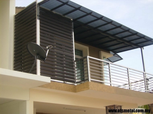 Polycarbonate Awning Roof Design Sample In Johor Bahru