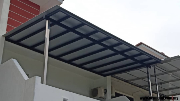 Balcony Polycarbonate Awning Roof Design Sample In Johor Bahru