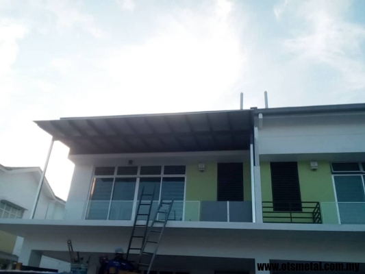 Polycarbonate Awning Roof Design Sample In Johor Bahru