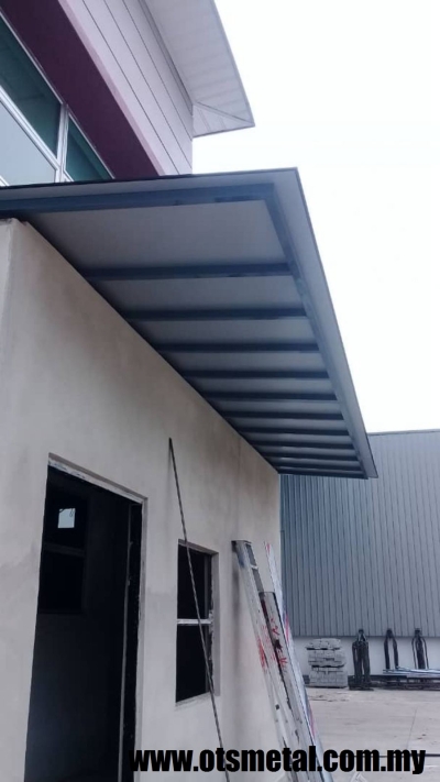 Polycarbonate Awning Roof Design Sample In Johor Bahru