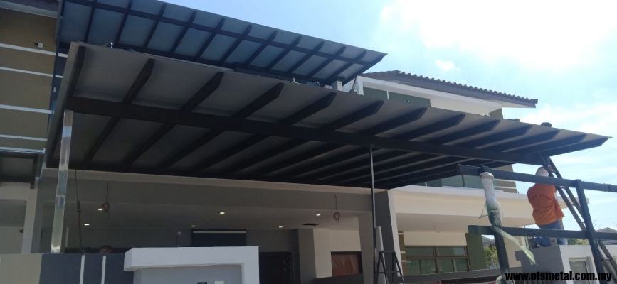 Polycarbonate Awning Roof Design Sample In Johor Bahru