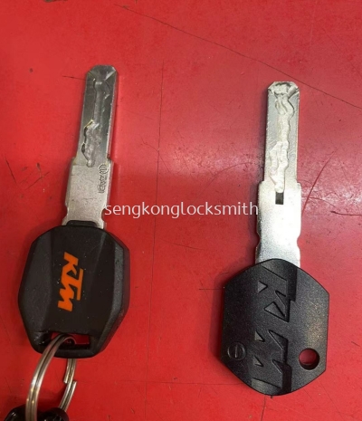 motor KTM key