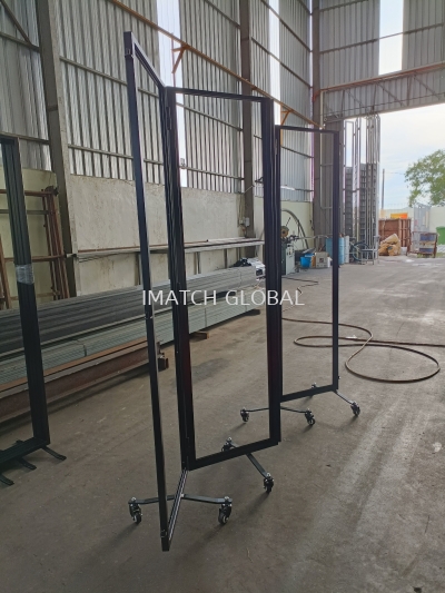 metal moveable divider 