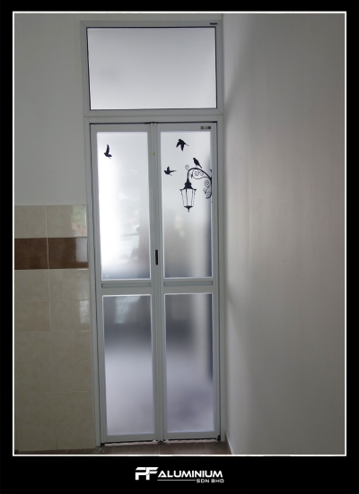 Bi-Fold Door 