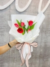 Flower Blooms Tulips / premium flowers Bouquets -Fresh Flowers 