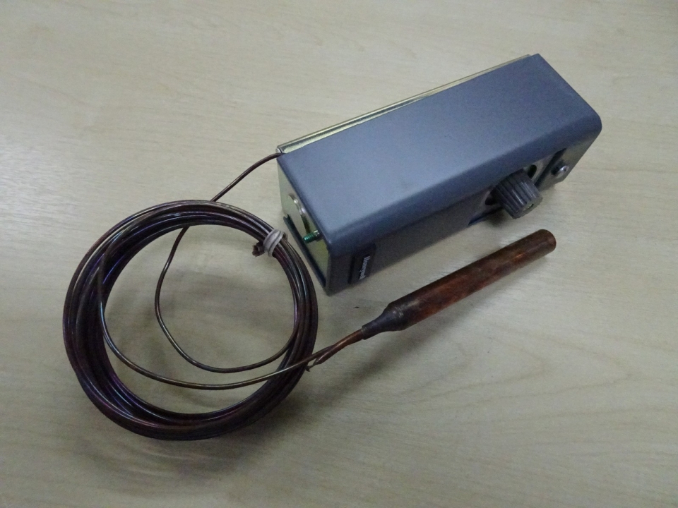 HONEYWELL T675A1425 REMOTE BULB THERMOSTAT (20FT COPPER ELEMENT) RANGE : 13-79¡ãC/55-175¡ãF)