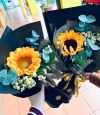 Smiley Day Sunflowers Bouquets -Fresh Flowers 