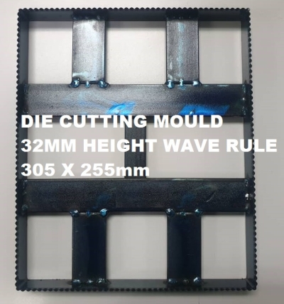 IRON DIE CUT MOULD