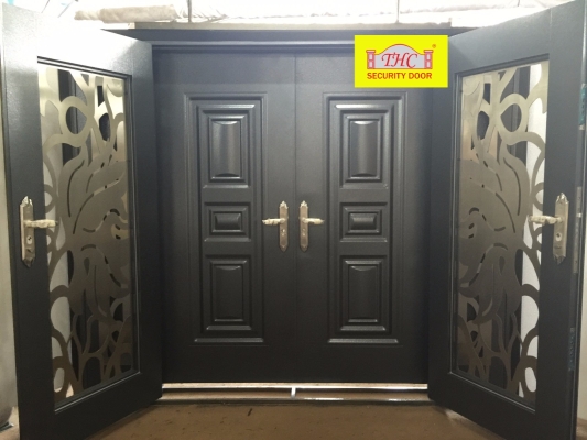 THC Grand Security Door 002