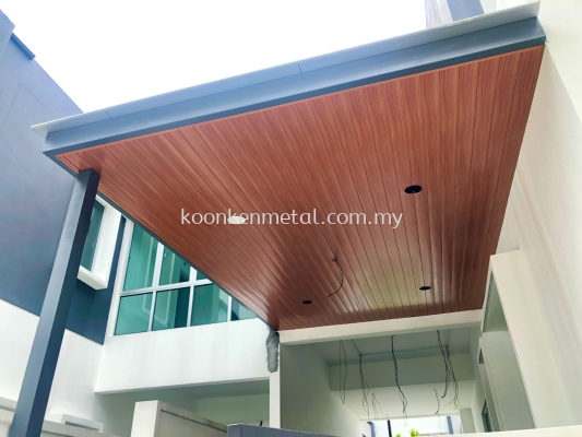 ACP with Woodgrain Aluminium Strips Ceiling