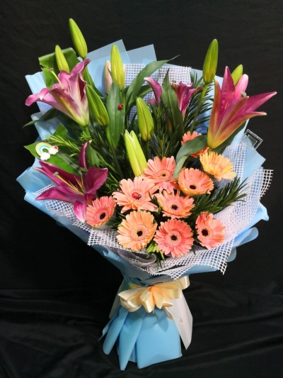 Lily Daisy Bouquet HB1153 floristkl