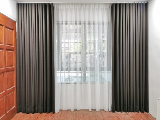 S Curtain Design Sample