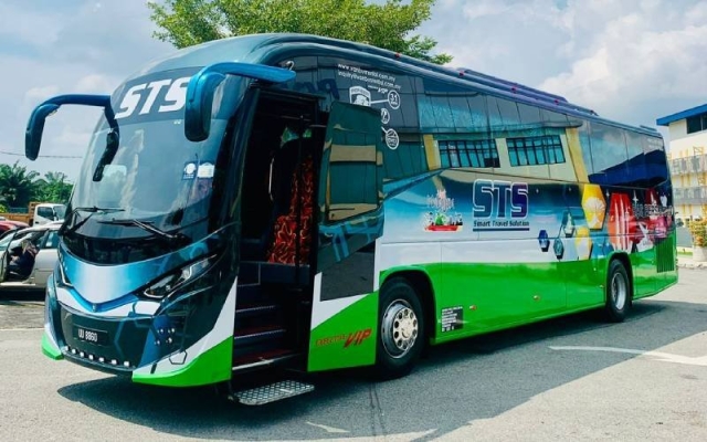 VIP Coach - 31 Seater Bus