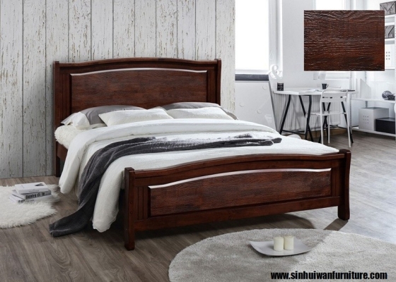 Wooden Bed - Berlin