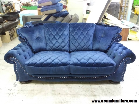 UL CHESTERFIELD SOFA