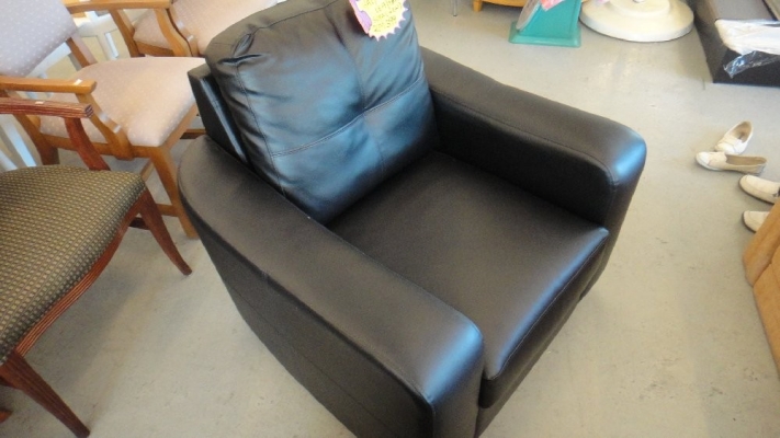 Half Leather Single Sofa
